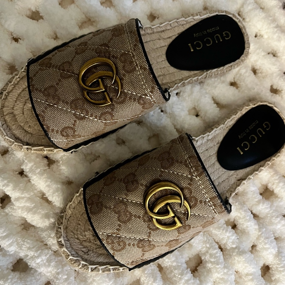 GG Women's Beige Espadrille Slides